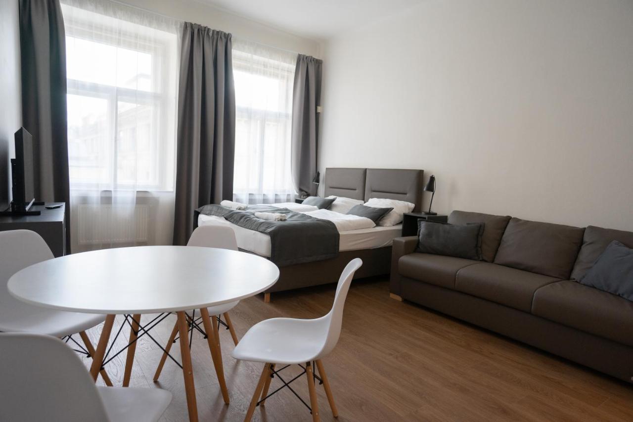 Hotel apartamentowy St Havel Old Town 4*